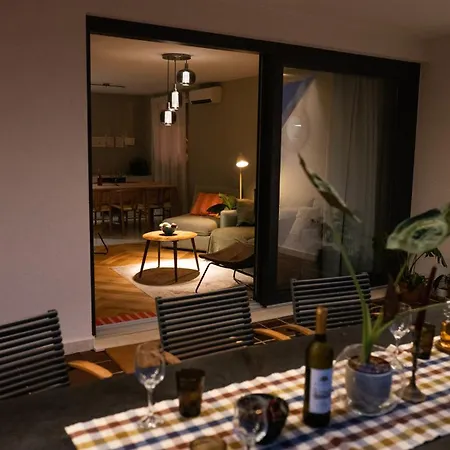 Borocco Apartment Split