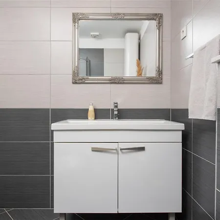 Apartment Borocco *