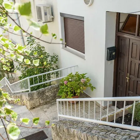 Borocco Apartment